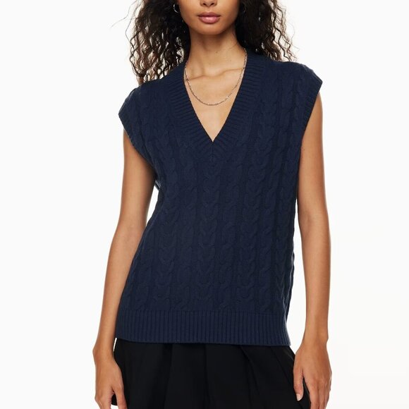 Aritzia Sunday Best Winston Vest- Oversized Cable Knit Sweater Vest- Size Small - Picture 13 of 15